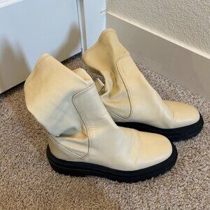 Zara- Pull on  Size 8 (Eur 39) Beige Flat Shoes with a thick rubber sole